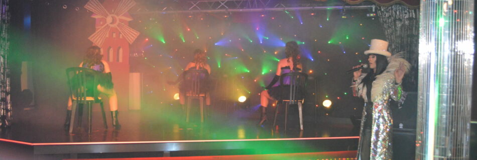 cher burlesque la belle epoque cabaret 2021