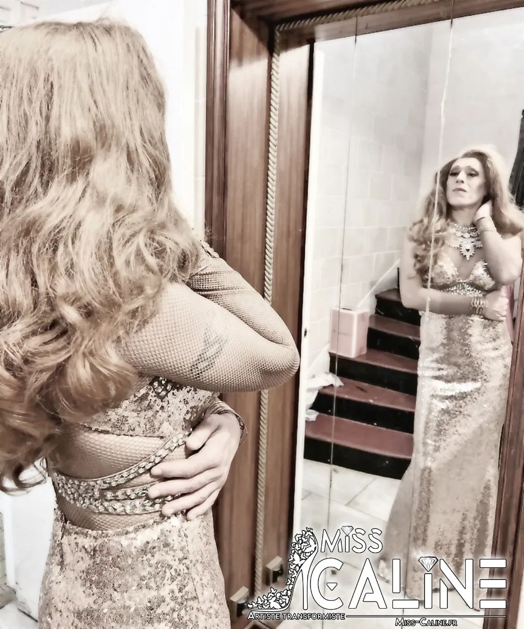 Moi, je vis d'amour et de danse...
Je vis comme si j'étais éternelle...
Nous partageons des moments uniques avec vous !
@misscaline_transformiste au @cabaret_labelleepoque
#messagedujour #professional #dalida #creation #passion #animation #inspiration #bonheur #success #cabaretshow #instartistes #artistsoninstagram #intermittentduspectacle #showtime #SpectacleVivant #culture #artiste #misscaline #intermittent #transformista #transformiste #artist #musichall #hautsdefrance #picardie #cabaret #spectacle #show #dragqueen #misscaline