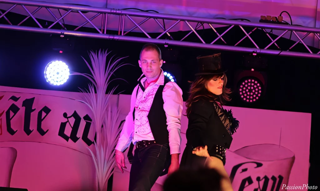 etre deux sur scene le pouvoir dun duo vraiment vivant spectacle traversee