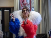 Artiste français et transformiste de cabaret Artiste français et transformiste de cabaret