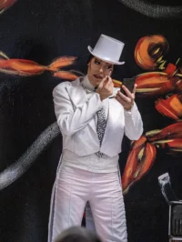 Artiste professionnel - transformiste de cabaret Artiste professionnel - transformiste de cabaret
