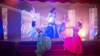 Harem Mon numéro oriental pour le spectacle FEVER du cabaret La Belle Epoque